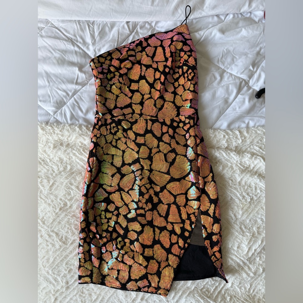 One-Shoulder Iridescent Sequence Mini Dress